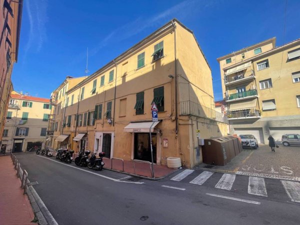 appartamento in vendita ad Imperia in zona Oneglia