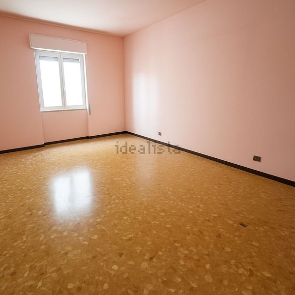 appartamento in vendita ad Imperia