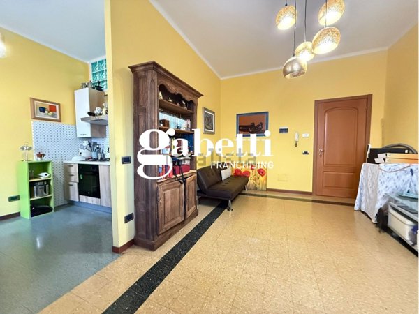 appartamento in vendita ad Imperia in zona Porto Maurizio