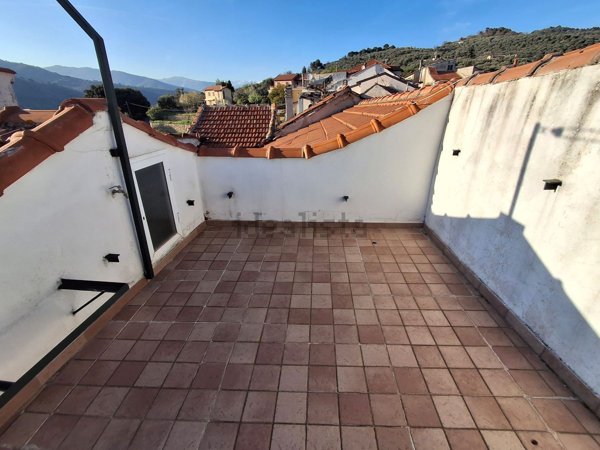 appartamento in vendita ad Imperia in zona Oneglia