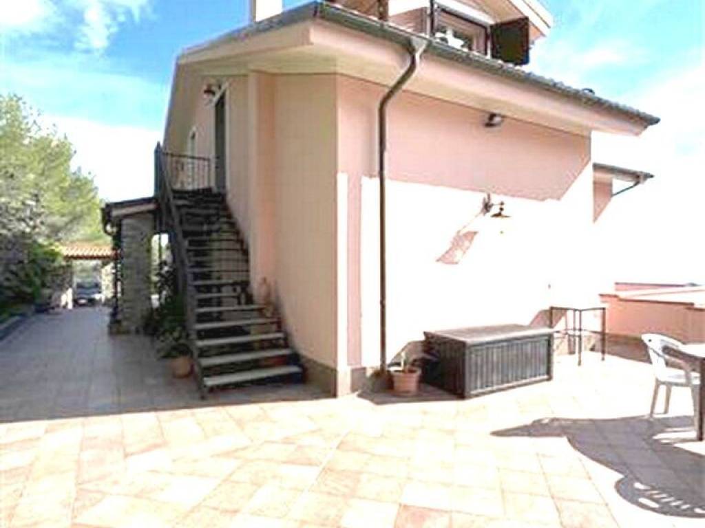 appartamento in vendita ad Imperia in zona Oneglia