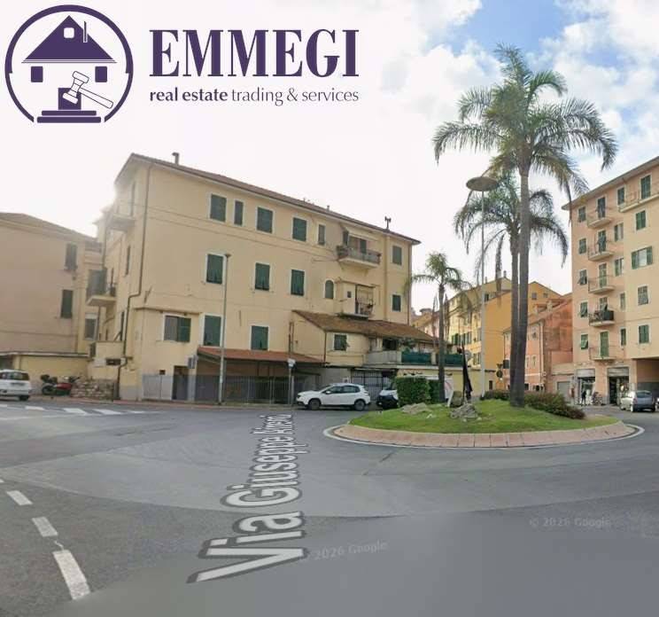 appartamento in vendita ad Imperia in zona Porto Maurizio