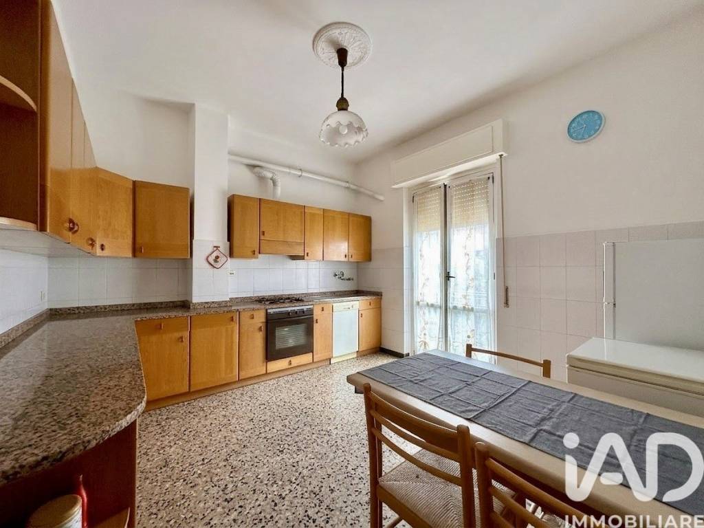 appartamento in vendita ad Imperia in zona Oneglia