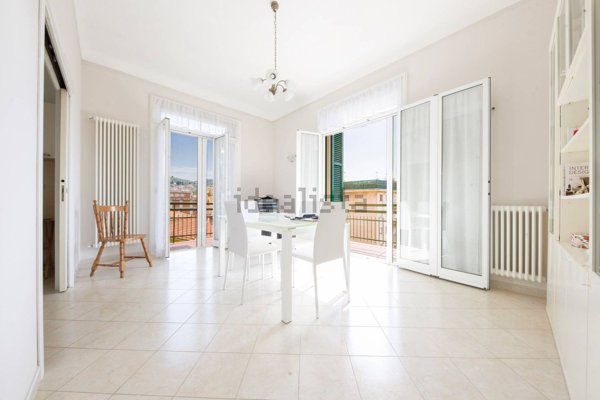 appartamento in vendita ad Imperia in zona Oneglia