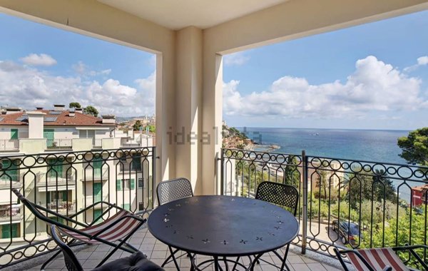 appartamento in vendita ad Imperia