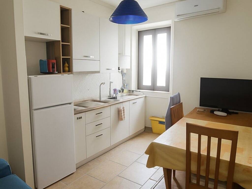 appartamento in vendita ad Imperia in zona Porto Maurizio