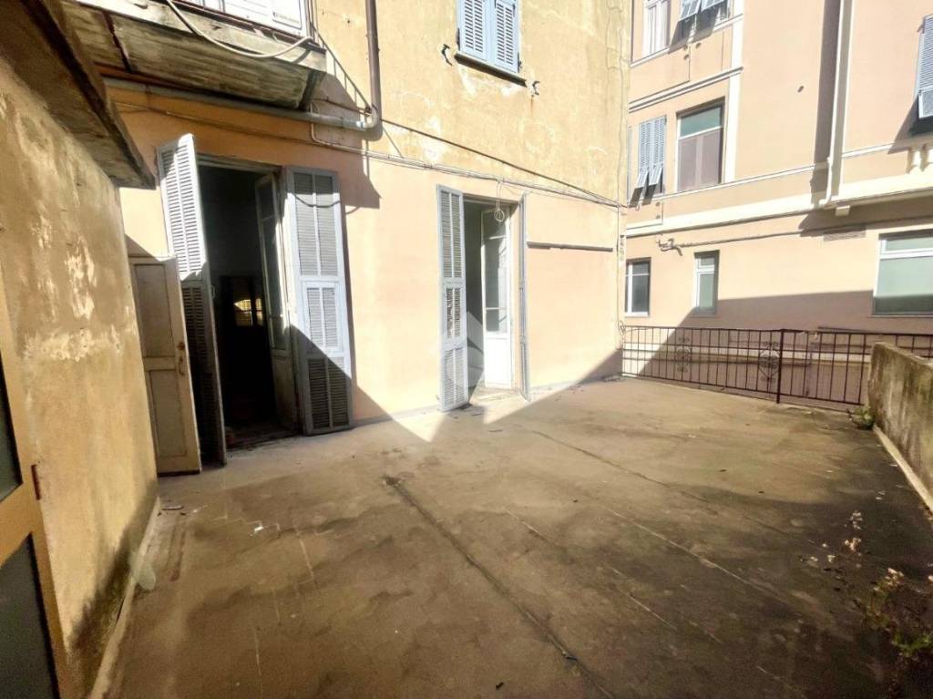 appartamento in vendita ad Imperia in zona Oneglia