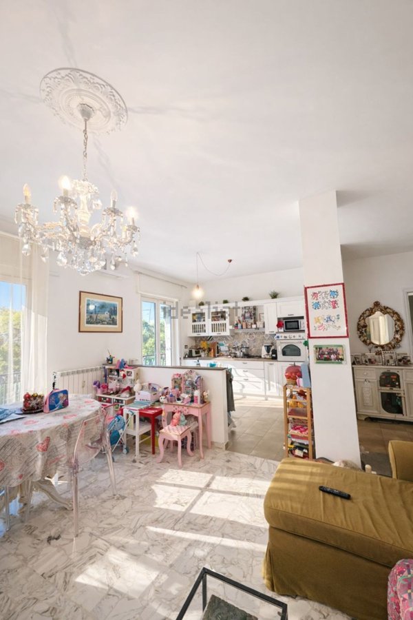 appartamento in vendita ad Imperia in zona Oneglia