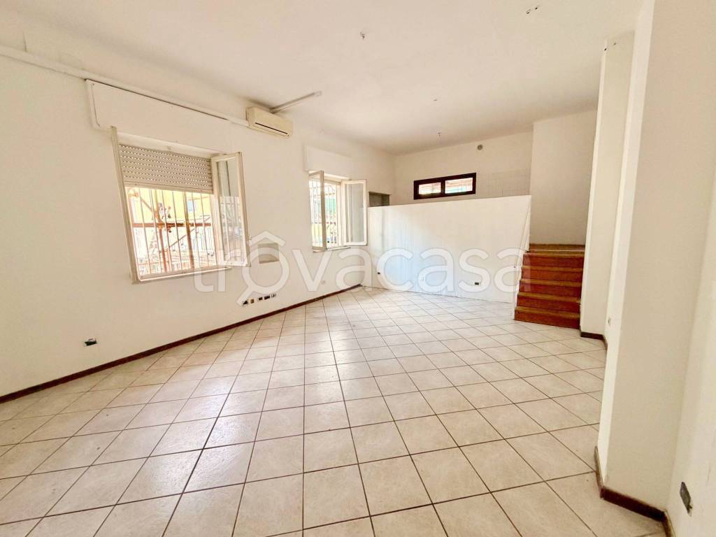 appartamento in vendita ad Imperia in zona Oneglia