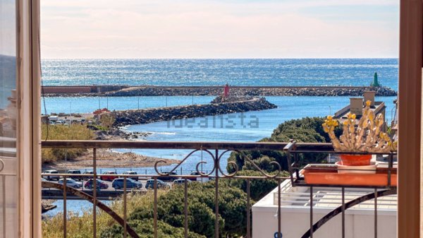 appartamento in vendita ad Imperia