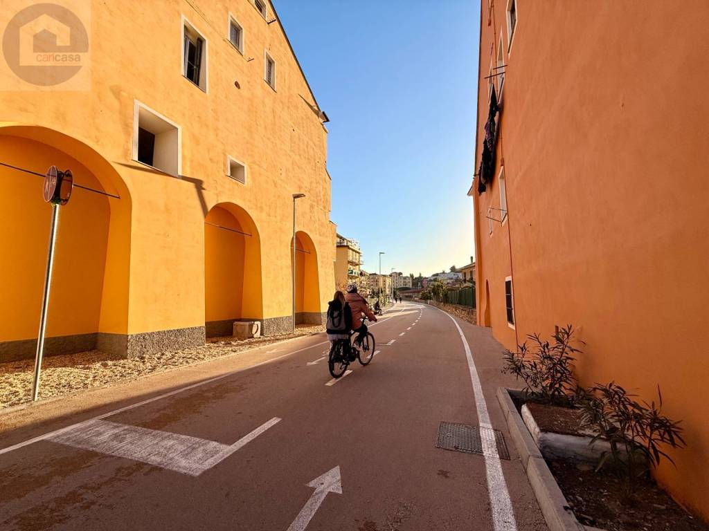 appartamento in vendita ad Imperia in zona Porto Maurizio