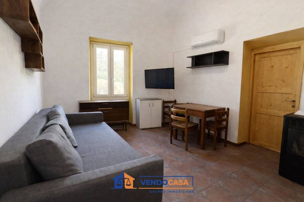 appartamento in vendita ad Imperia in zona Porto Maurizio