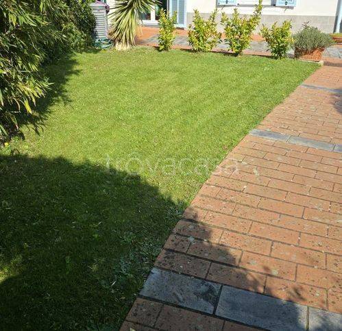 appartamento in vendita ad Imperia in zona Porto Maurizio