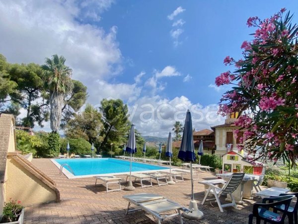 appartamento in vendita ad Imperia in zona Porto Maurizio