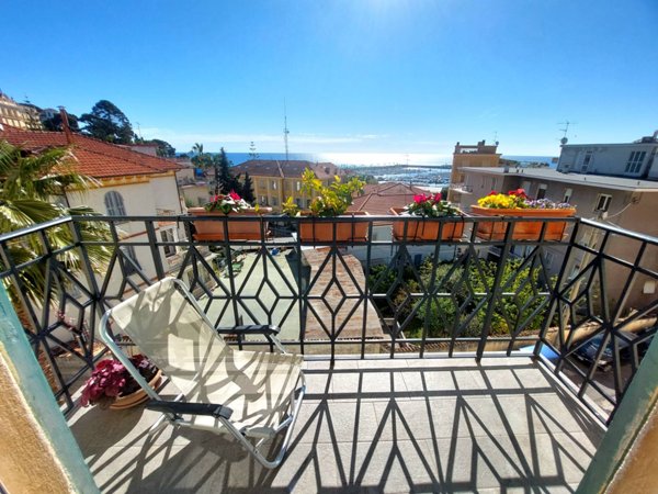 appartamento in vendita ad Imperia in zona Oneglia