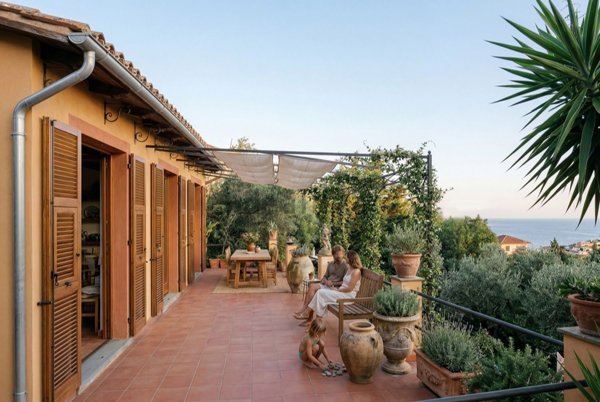 casa indipendente in vendita ad Imperia