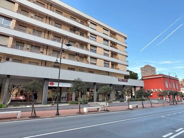 appartamento in vendita ad Imperia in zona Oneglia