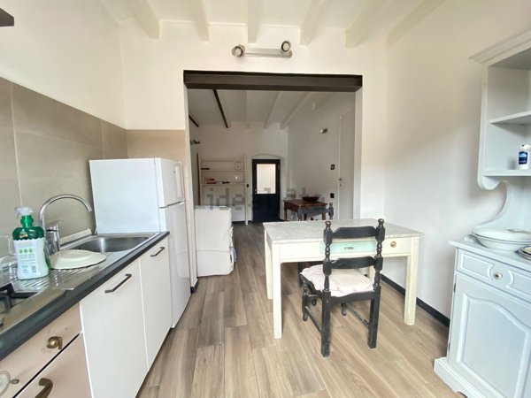 appartamento in vendita ad Imperia in zona Porto Maurizio