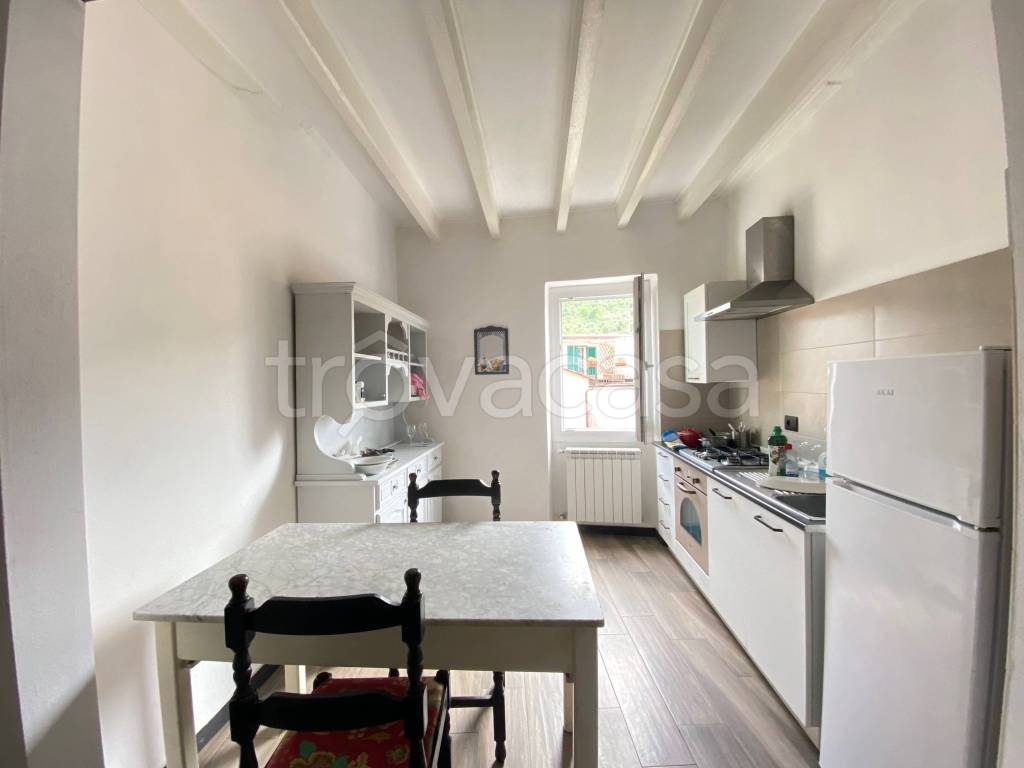 appartamento in vendita ad Imperia in zona Porto Maurizio