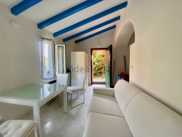 appartamento in vendita ad Imperia in zona Porto Maurizio