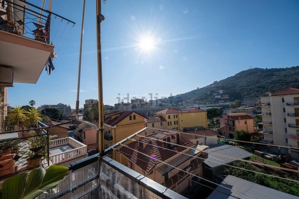 appartamento in vendita ad Imperia