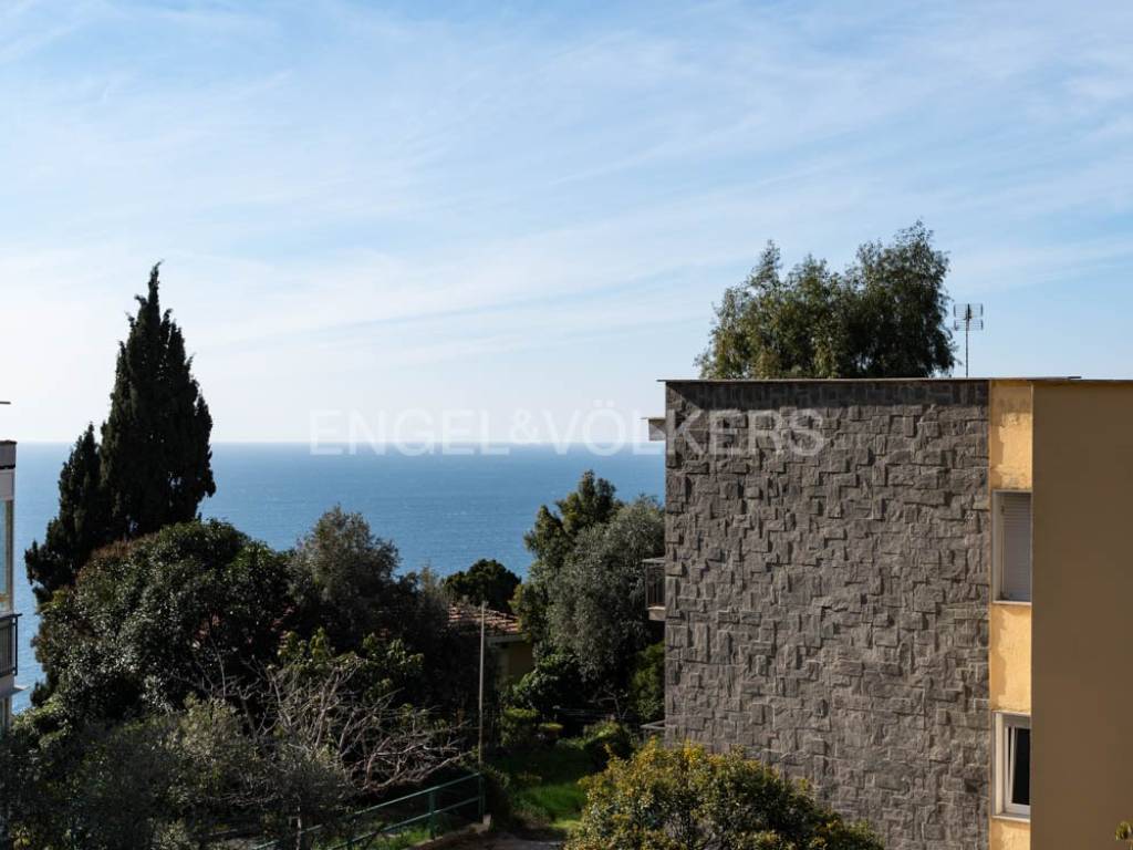 appartamento in vendita ad Imperia in zona Oneglia