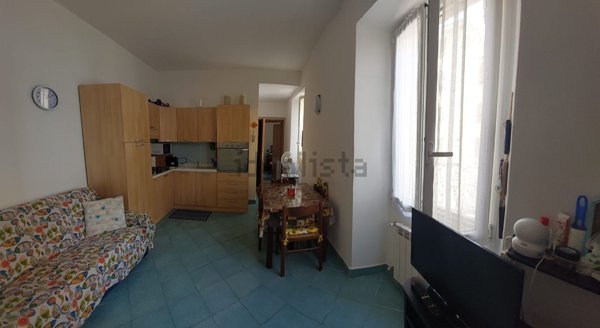 appartamento in vendita ad Imperia in zona Porto Maurizio