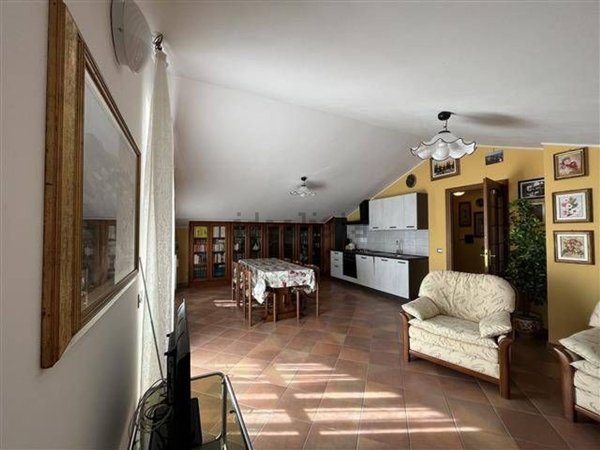 appartamento in vendita ad Imperia in zona Oneglia