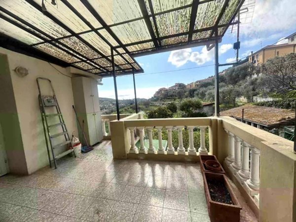 appartamento in vendita ad Imperia in zona Borgo d'Oneglia
