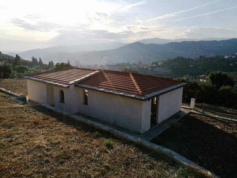 casa indipendente in vendita ad Imperia in zona Oneglia