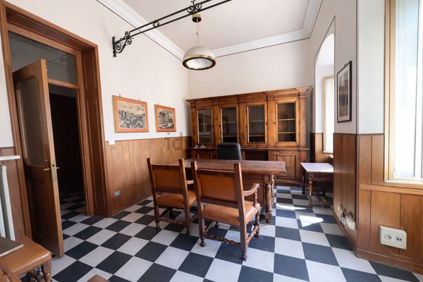 appartamento in vendita ad Imperia in zona Oneglia