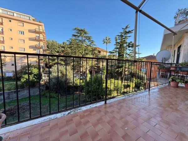 appartamento in vendita ad Imperia in zona Oneglia