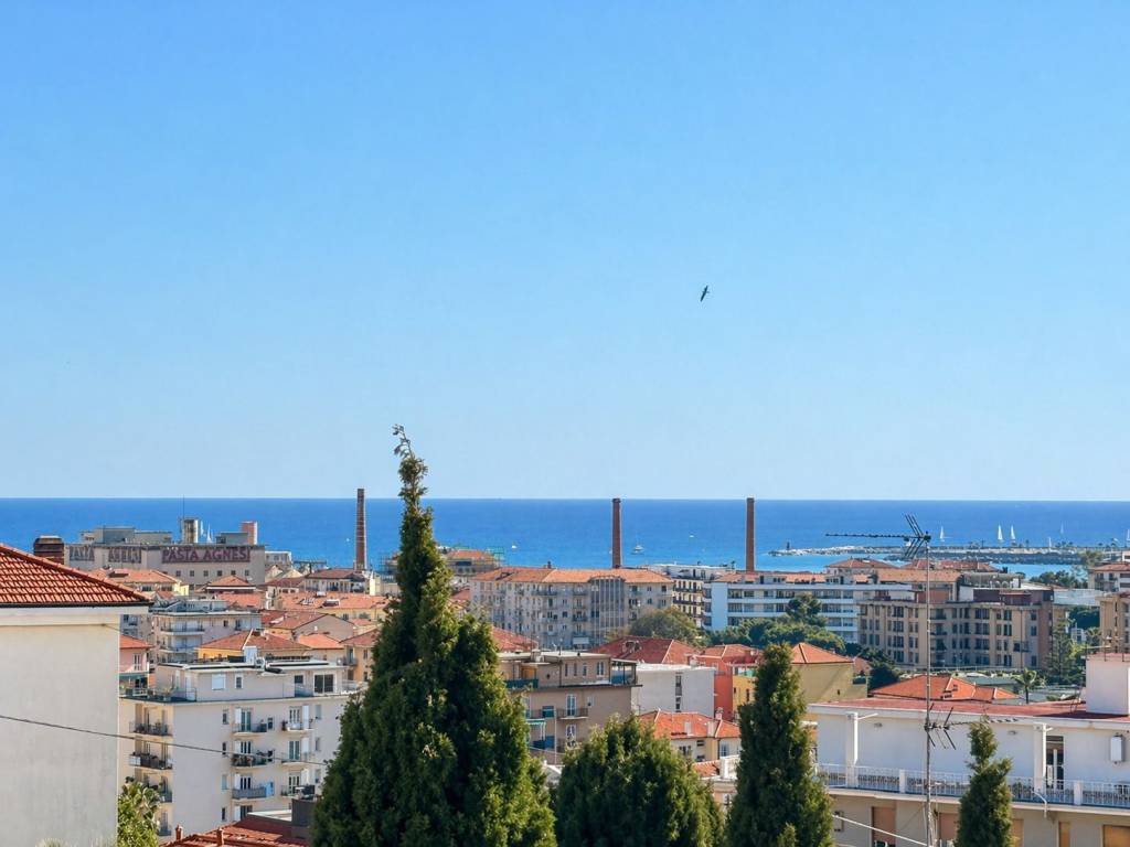appartamento in vendita ad Imperia in zona Oneglia