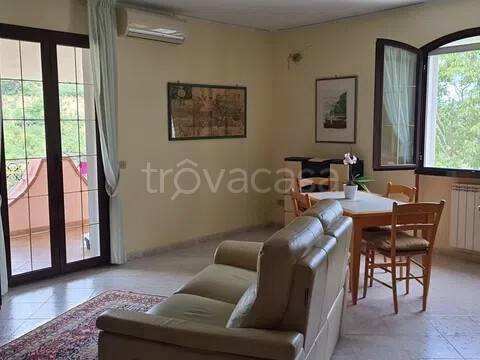appartamento in vendita ad Imperia in zona Moltedo