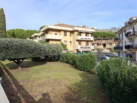 appartamento in vendita ad Imperia in zona Oneglia