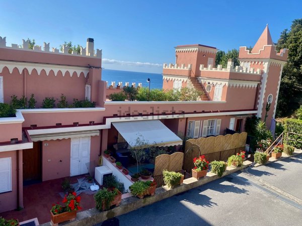 appartamento in vendita ad Imperia