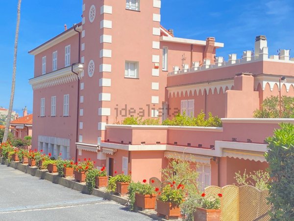 appartamento in vendita ad Imperia