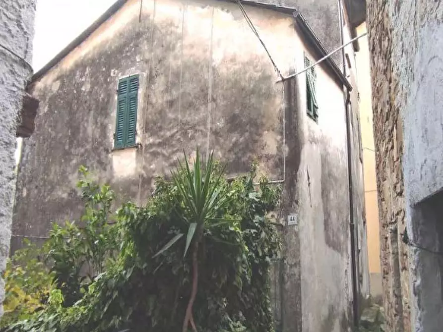 casa indipendente in vendita ad Imperia