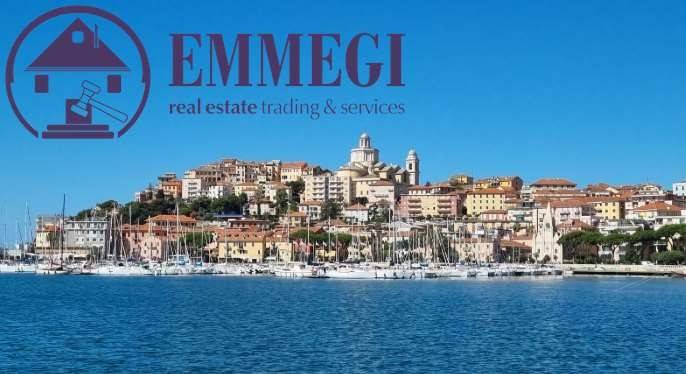 appartamento in vendita ad Imperia in zona Oneglia