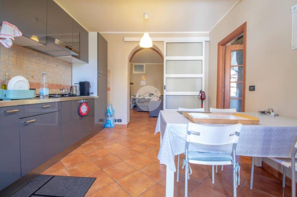 appartamento in vendita ad Imperia in zona Porto Maurizio