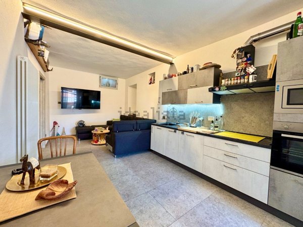 appartamento in vendita ad Imperia in zona Oneglia