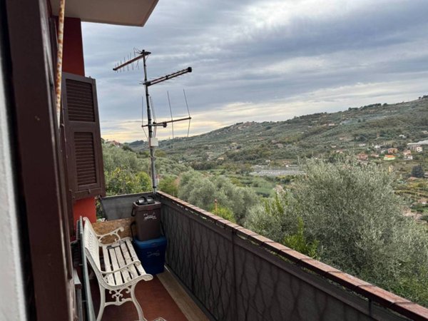 appartamento in vendita ad Imperia in zona Oneglia