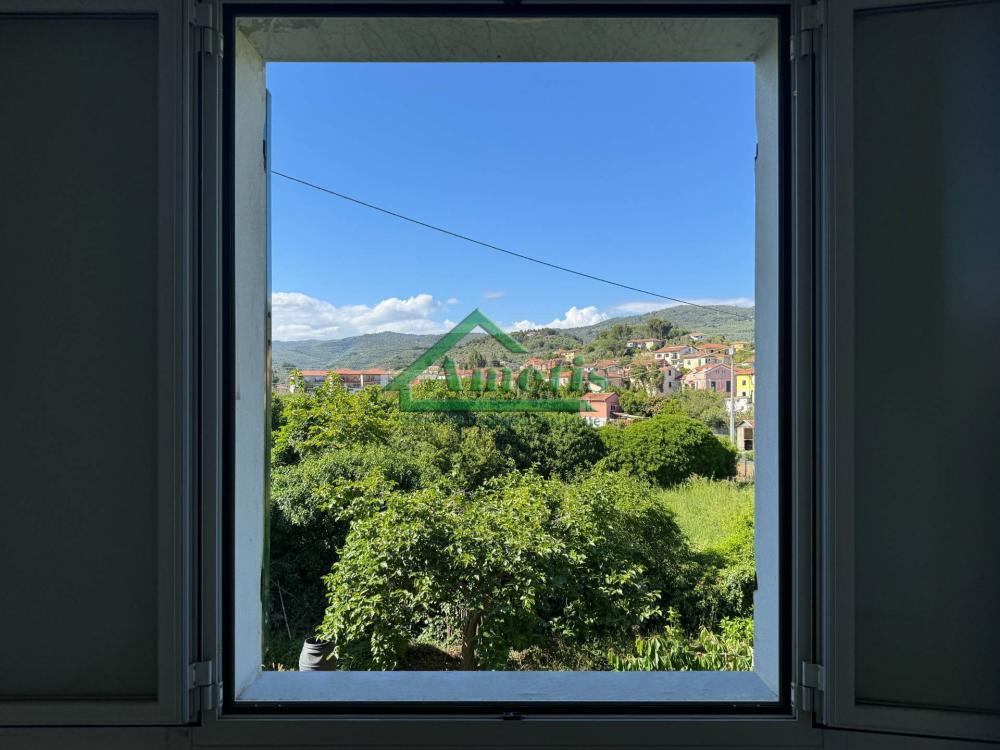 appartamento in vendita ad Imperia