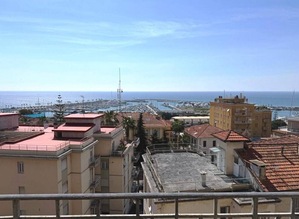 appartamento in vendita ad Imperia in zona Oneglia