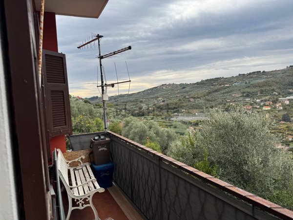 appartamento in vendita ad Imperia