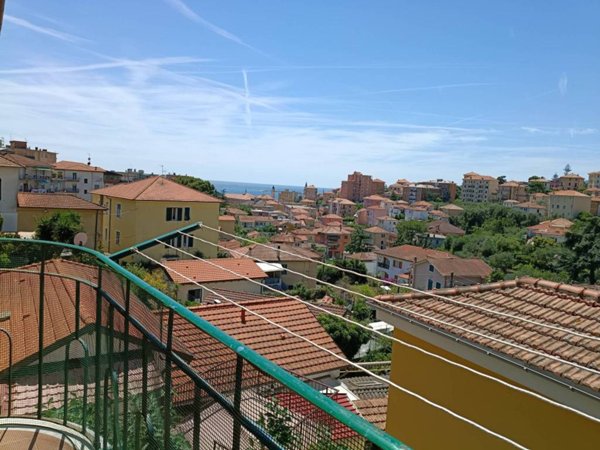 appartamento in vendita ad Imperia in zona Oneglia
