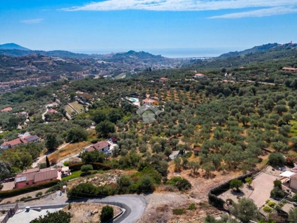 terreno agricolo in vendita ad Imperia in zona Torrazza / Clavi