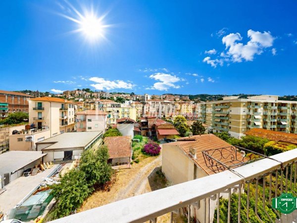 appartamento in vendita ad Imperia in zona Oneglia