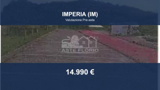 terreno edificabile in vendita ad Imperia