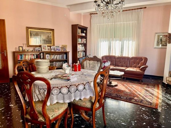appartamento in vendita ad Imperia in zona Oneglia